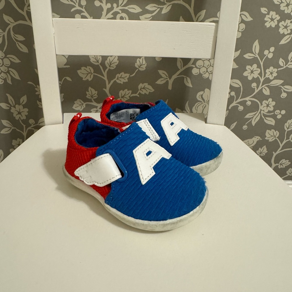 Toms Baby Shoes (3T)